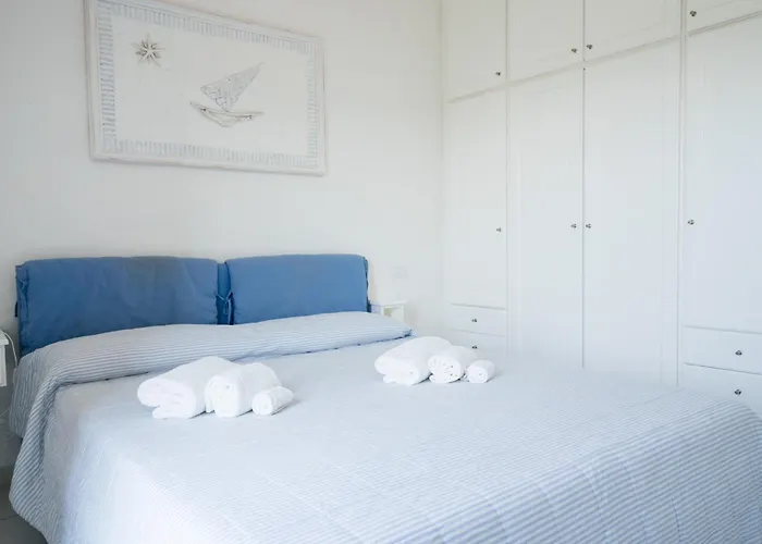 50M From 2 Private Beaches Stunning Sea View