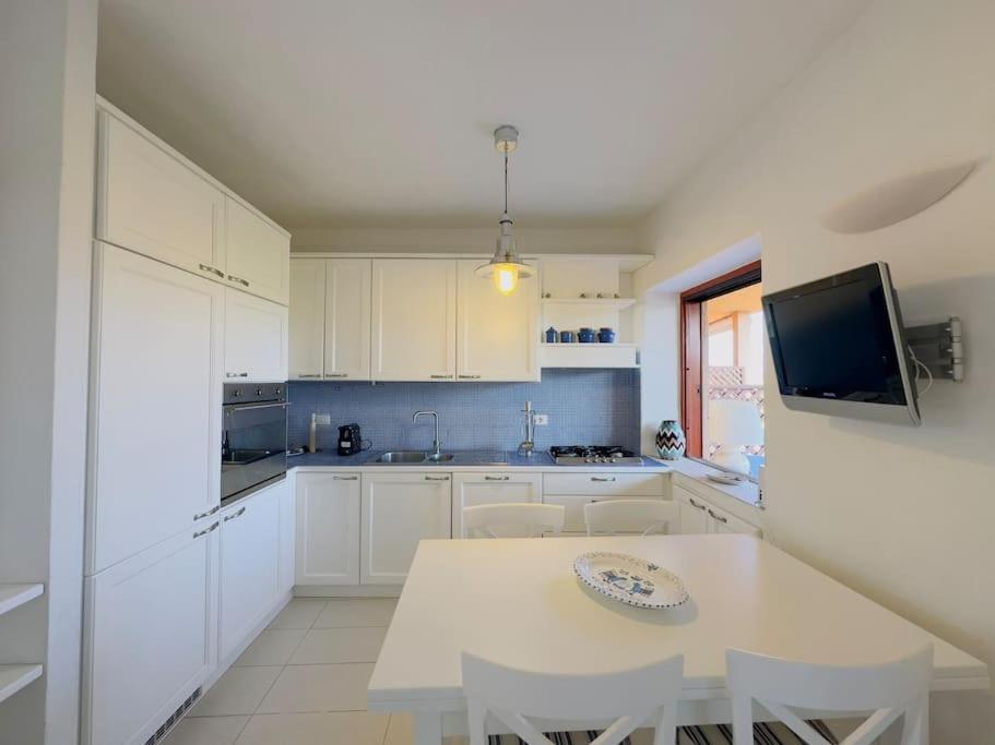 50m From 2 Private Beaches Stunning Sea View Apartment Marinella (Sardinia)