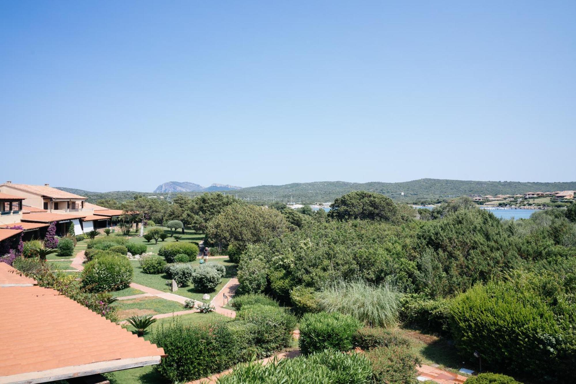 50m From 2 Private Beaches Stunning Sea View Apartment *